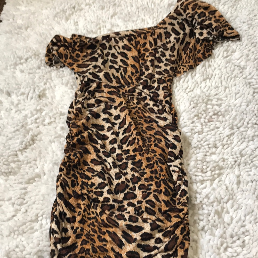 One shoulder dress
